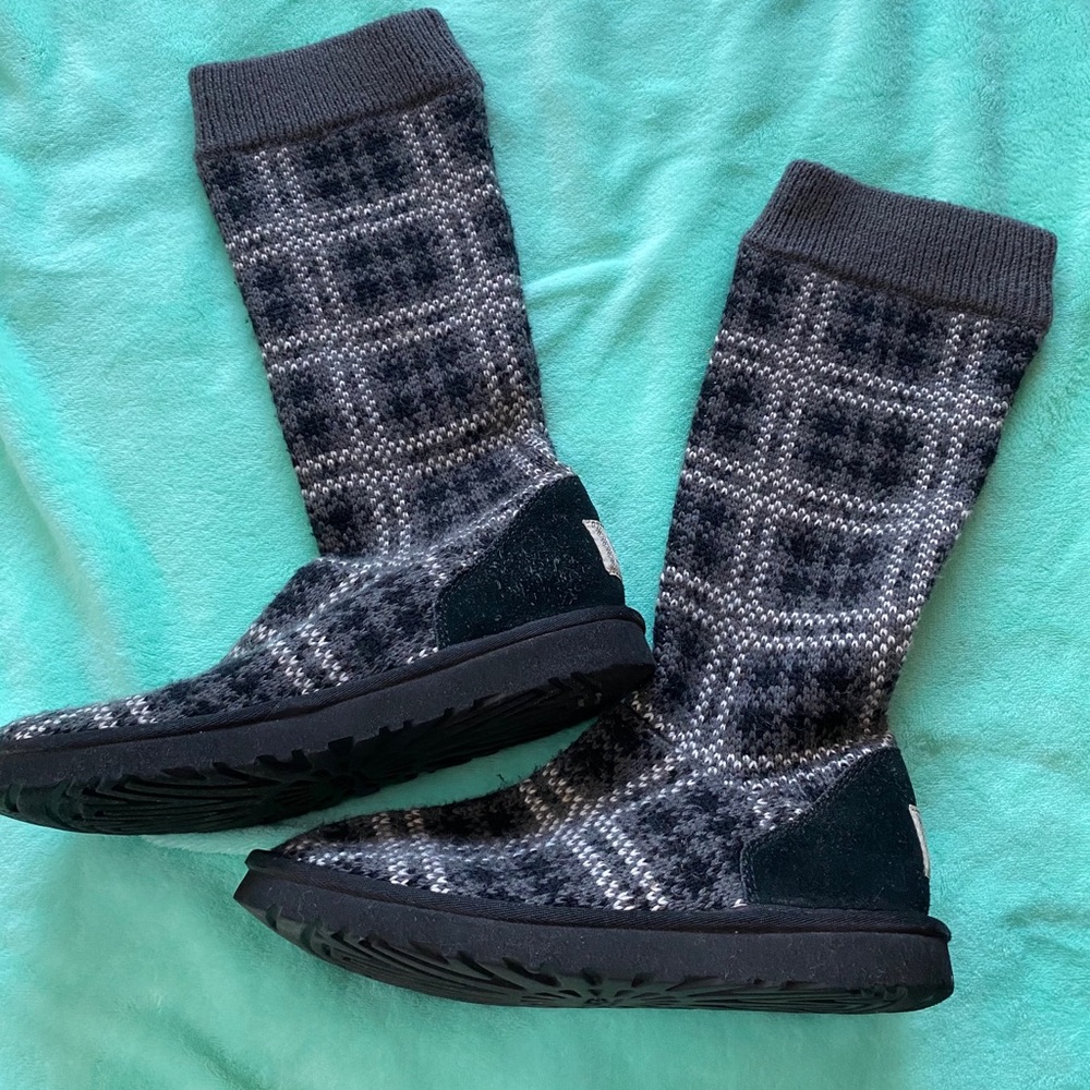 Ugg Sweater Boots- USED Size 7